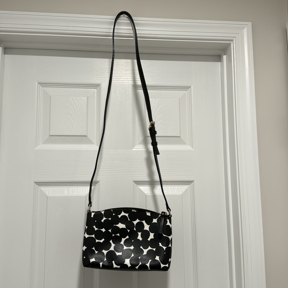 Kate Spade Crossbody Bag w/Adjustable Strap - Picture 4 of 11